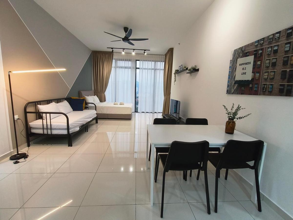 2Br Luxury Rooftop Swimming Pook Homestay@Georgetown@10Pax - 无敌美景两房民宿 Exterior photo