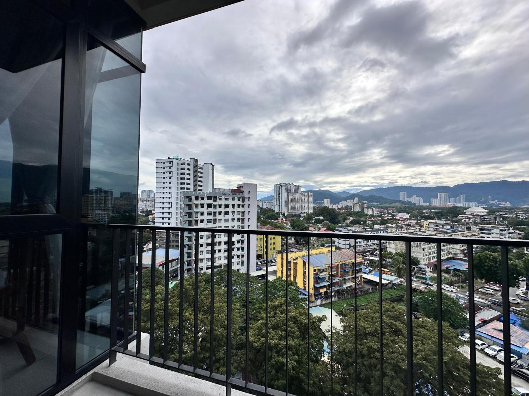 2Br Luxury Rooftop Swimming Pook Homestay@Georgetown@10Pax - 无敌美景两房民宿 Exterior photo