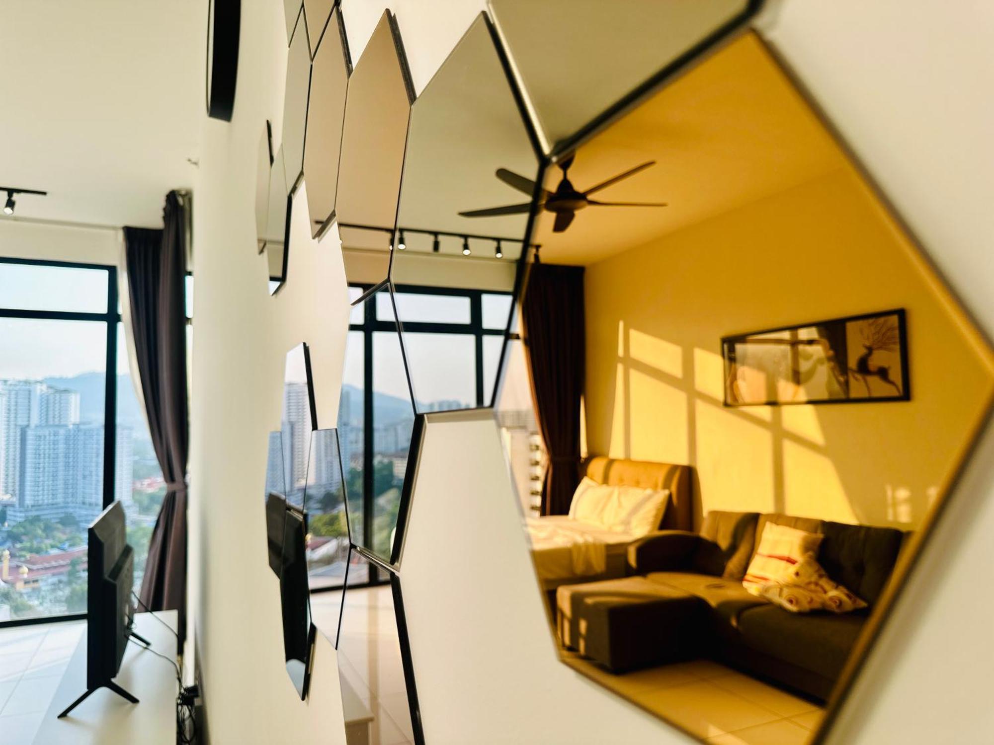 2Br Luxury Rooftop Swimming Pook Homestay@Georgetown@10Pax - 无敌美景两房民宿 Exterior photo